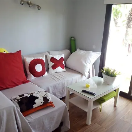 公寓 Beautiful For 4 People In *